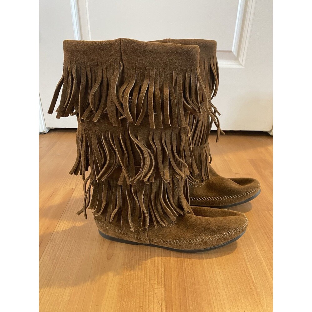 Minnetonka Brown Fringe Boots